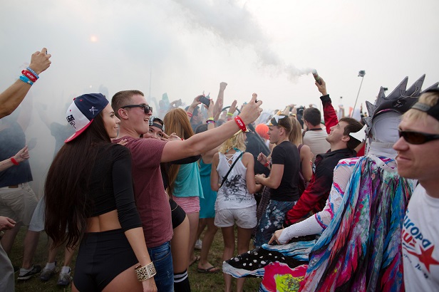 Concertgoers take a 'selfie' during the Alfa Future People electronic music festival in Nizhny Novgorod, Russia. By teaming up with smartphone tech developers, this event gave concertgoers free access to the FindFace mobile app, which can provide facial recognition in crowds. (Photo: Andrey Rudakov/Bloomberg)