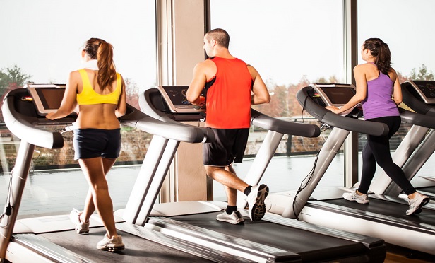 Trends like high-intensity interval training, water-based workouts, functional fitness training and body weight training have taken over the fitness scene. Fitness club owners should share new training trends with their insurance agents and consider any new potential exposures. (Photo: iStock)