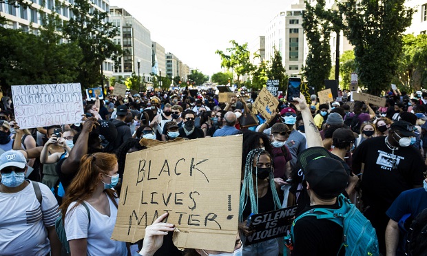 Thousands march in Washington, D.C., on June 6, 2020 to protest police brutality and the killing of George Floyd in Minnesota at the hands of local police. (Diego M. Radzinschi/ALM Media)
