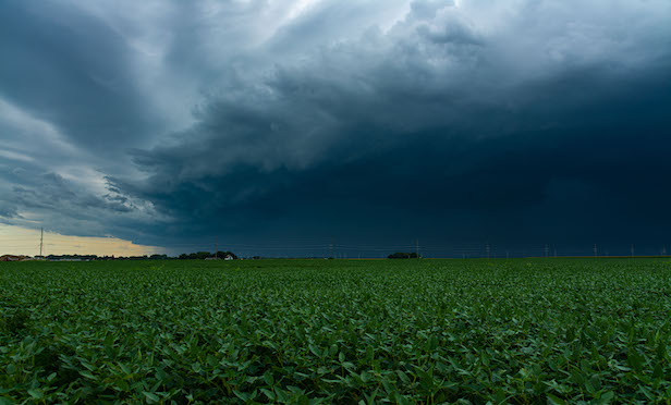 Incoming Derecho moments before it hits a small town in the Midwest. August 10th, 2020. (Photo: Shutterstock)