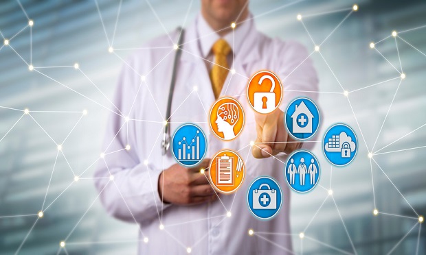 Healthcare organizations increasingly embrace technology to help their teams collect and report COVID-19 data. (Photo: Leo Wolfert/Shutterstock)
