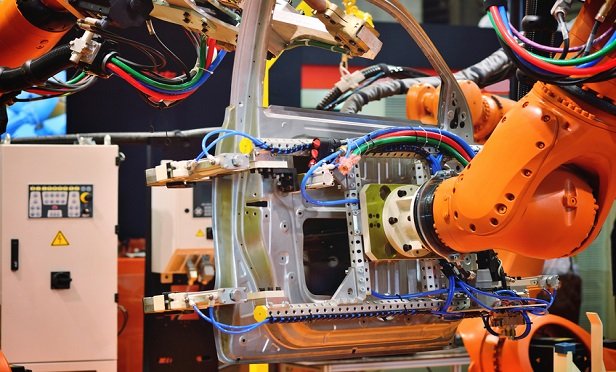 Coping with technological change is nothing new for engineering insurers and their clients. (iStock)