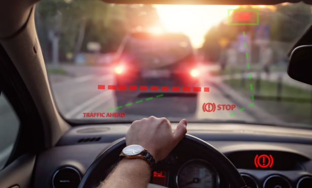 Automatic braking system in vehicle