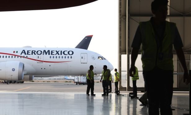 Aeromexico airplane