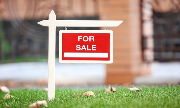 The report adds to signs of a cooling market in March, including a government report Friday showing housing starts fell to the slowest pace since May 2017. (Photo: Shutterstock)