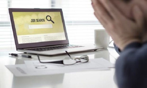 As the national unemployment rate continues to hold steady at 3.7 percent, unemployment for insurance carriers and related activities rose to 2.2 percent in August. (Photo: Shutterstock)