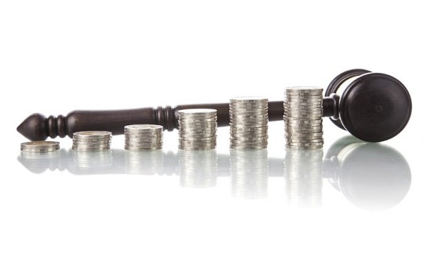 The growing recognition of the potential downside of a jury trial is causing more general counsel to consider alternative dispute resolution. (Fotolia)