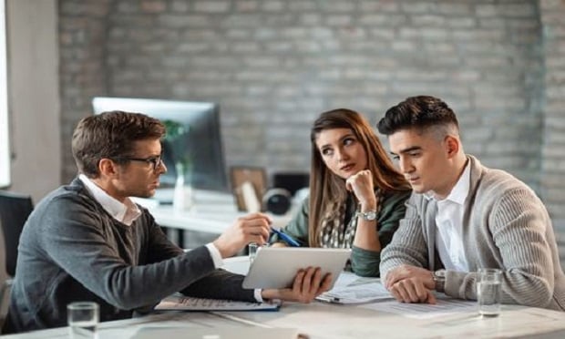 The Agent & Broker Insider newsletter covers essential information for agents and brokers in all lines of insurance. (Photo: Shutterstock)