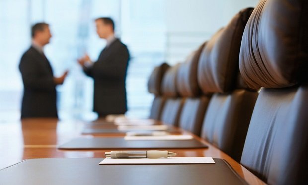 D&O insurers in the U.S. should brace for COVID-19-related losses, says Fitch Ratings. (Photo: Shutterstock)