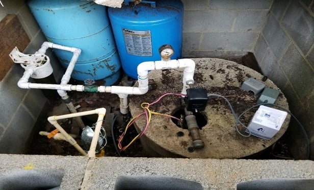 Submersible pump and tanks.