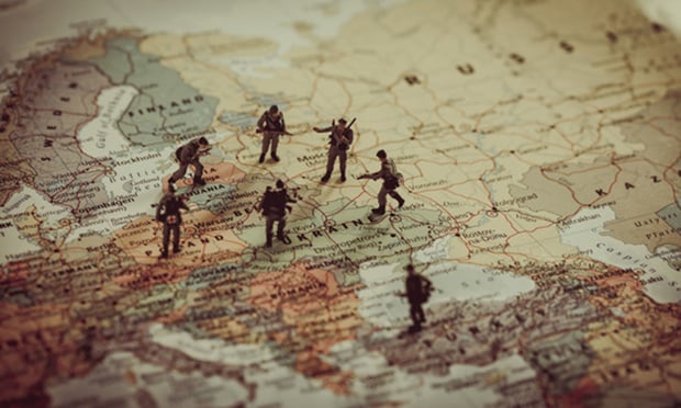 For their part, carriers are tempted to assume that brokers have screened their applicants, and both parties are prone to believe that an applicant or undertaking with bank financing has already been screened for inclusion on a sanctions list. (Credit: kirill_makarov/Shutterstock.com)