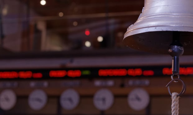 The fewer companies that ring the opening day bell, the fewer insurers must write public D&O insurance policies. However, there's a unique twist happening at the moment that are signal a softening of the D&O insurance market. (Credit: MOZCO Mat Szymański/Stock.adobe.com)