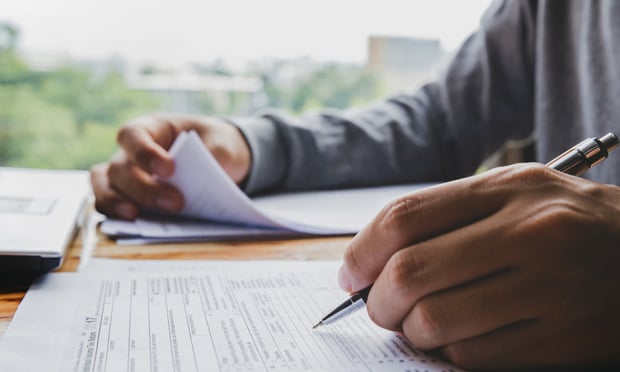 One example of an independent contractor who presumably satisfies the proposed rule is an IT professional on retainer with an agency to provide IT-related services for several employees. The IT professional's main business is not insurance, so it should qualify as an independent contractor. (Credit: Pcess609/Adobe Stock)