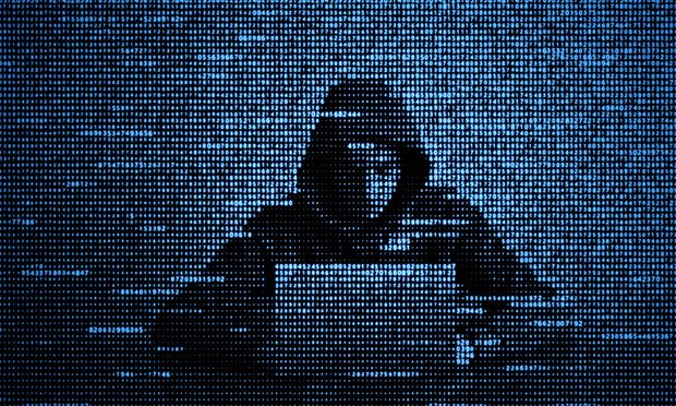 Around 60% of mid-sized organizations said they regularly conduct cybersecurity training. However, only 9% of employees adhere to security best practices, according to a report from Huntress Labs, Inc. (Credit: Oleksii/Adobe Stock) 