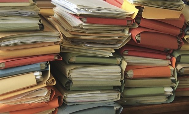 Stuffed folders (Photo: Thinkstock)