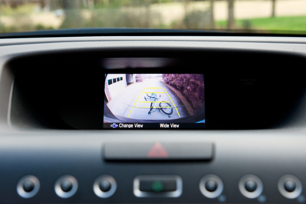 car safety backup camera display