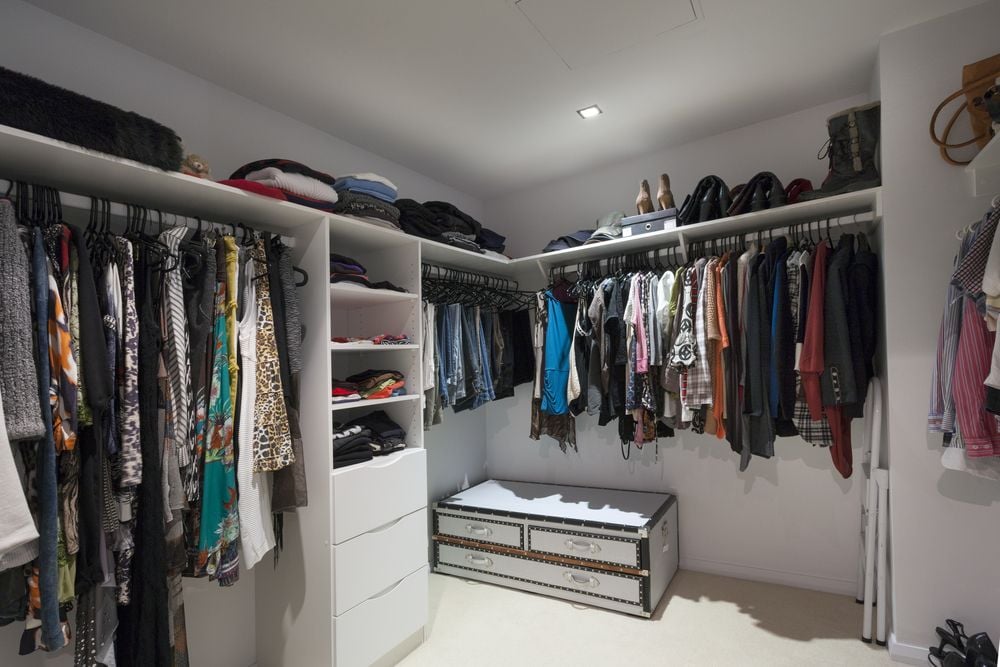 walk in closet