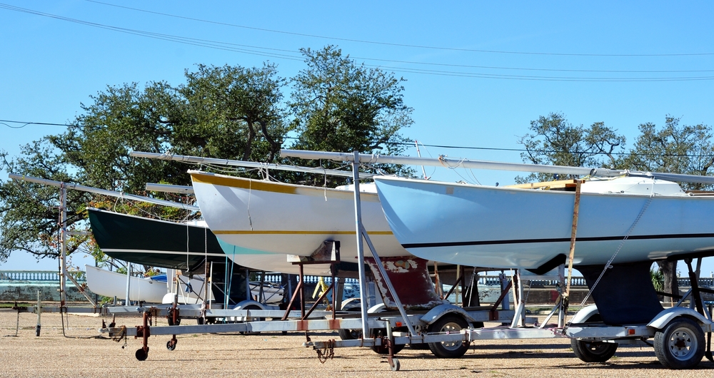 Sailboats-on-trailers-shutterstock_92062769-Chuck Wagner