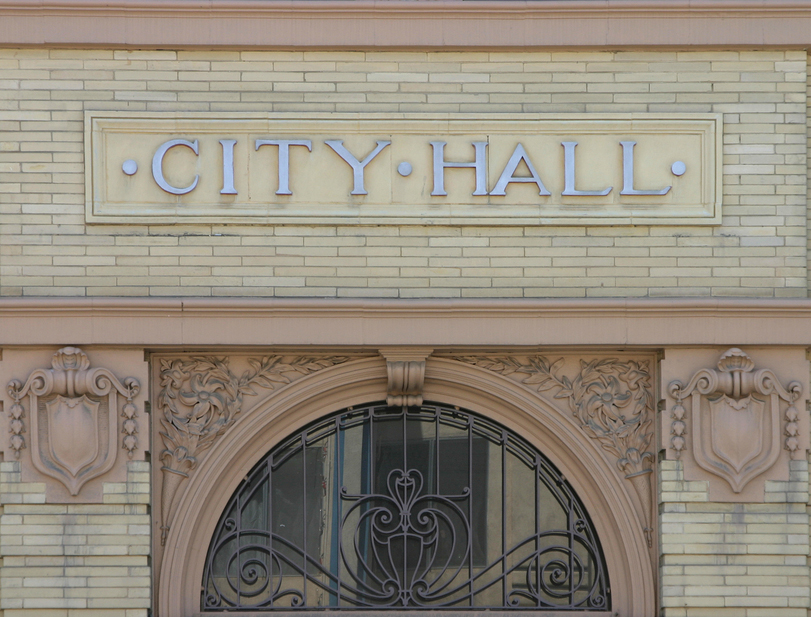 Small-City-Hall-shutterstock_721257-Aaron Kohr