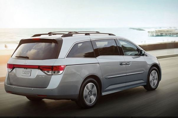 2016 Honda Odyssey LX minivan