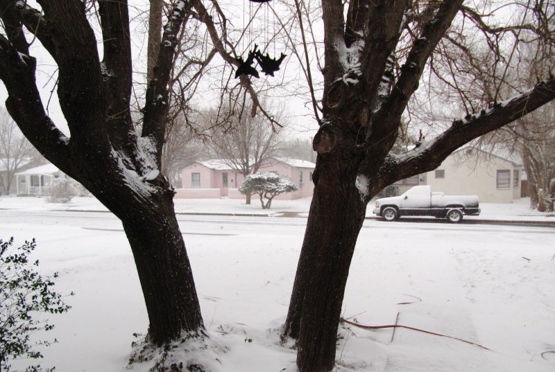 Blizzard conditions persist in Lubbock, Texas, Monday, Feb. 25, 2013