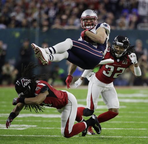 New England Patriots and Atlanta Falcons battle it out in the Super Bowl