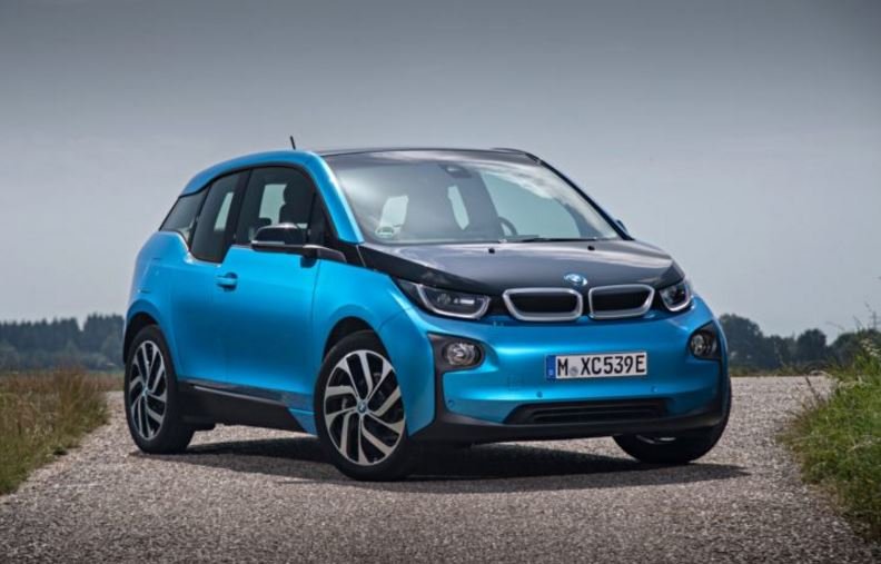 A blue and black 2017 BMW i3