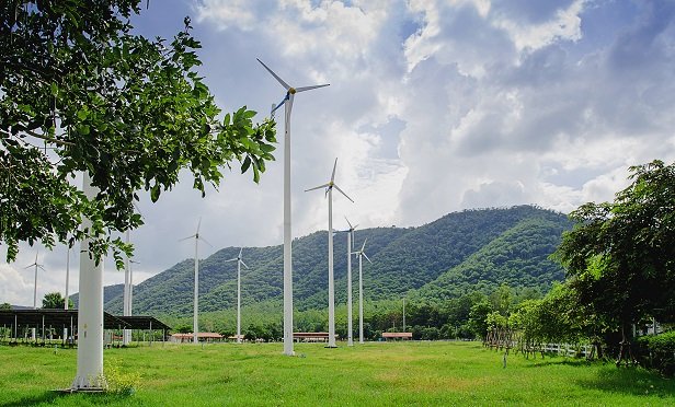 The thermal coal policy applies to both existing and new thermal coal mines, power plants, and is implemented across all lines of business and Swiss Re's global scope of operations.