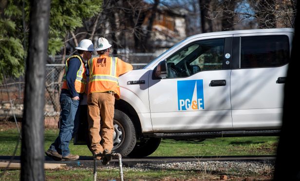 PG&E workers