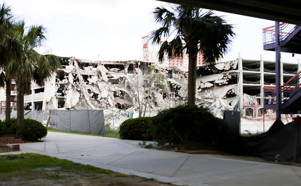 hotel-destroyed-by-hurricane