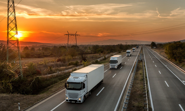Commercial auto vehicle drivers often fall victim to the same claims scenarios that apply to any drivers, including severe and sporadic weather events. High winds, precipitation and related poor pavement conditions pose risks to commercial auto operators, as well as to their fellow drivers along their routes. (Credit: WR7/Shutterstock.com)