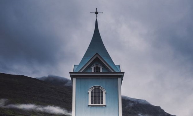 House of worship leaders want to know how they should best spend their often-limited funds. Insurers can help their customers understand the risks and benefits of upgrading their facilities. (Photo: Cosmic Timetraveler/Unsplash)