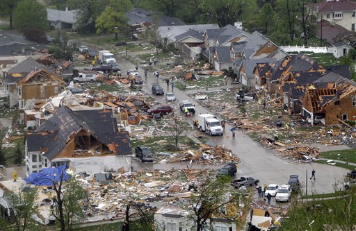 St. Louis Tornado Strikes Residential Areas; Damages Airport ...