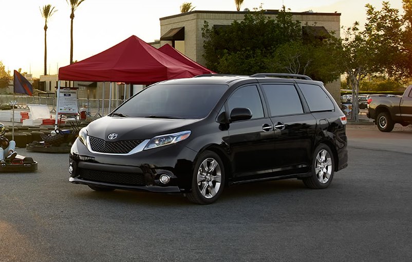 Ranked! Here's the safest minivan on the road, and the 4 that fall