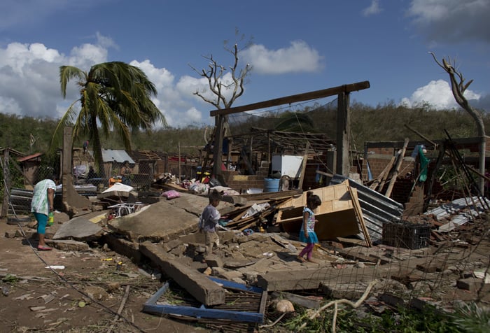 Hurricane Patricia in pictures: Destroyed homes in Mexico, flooding in ...