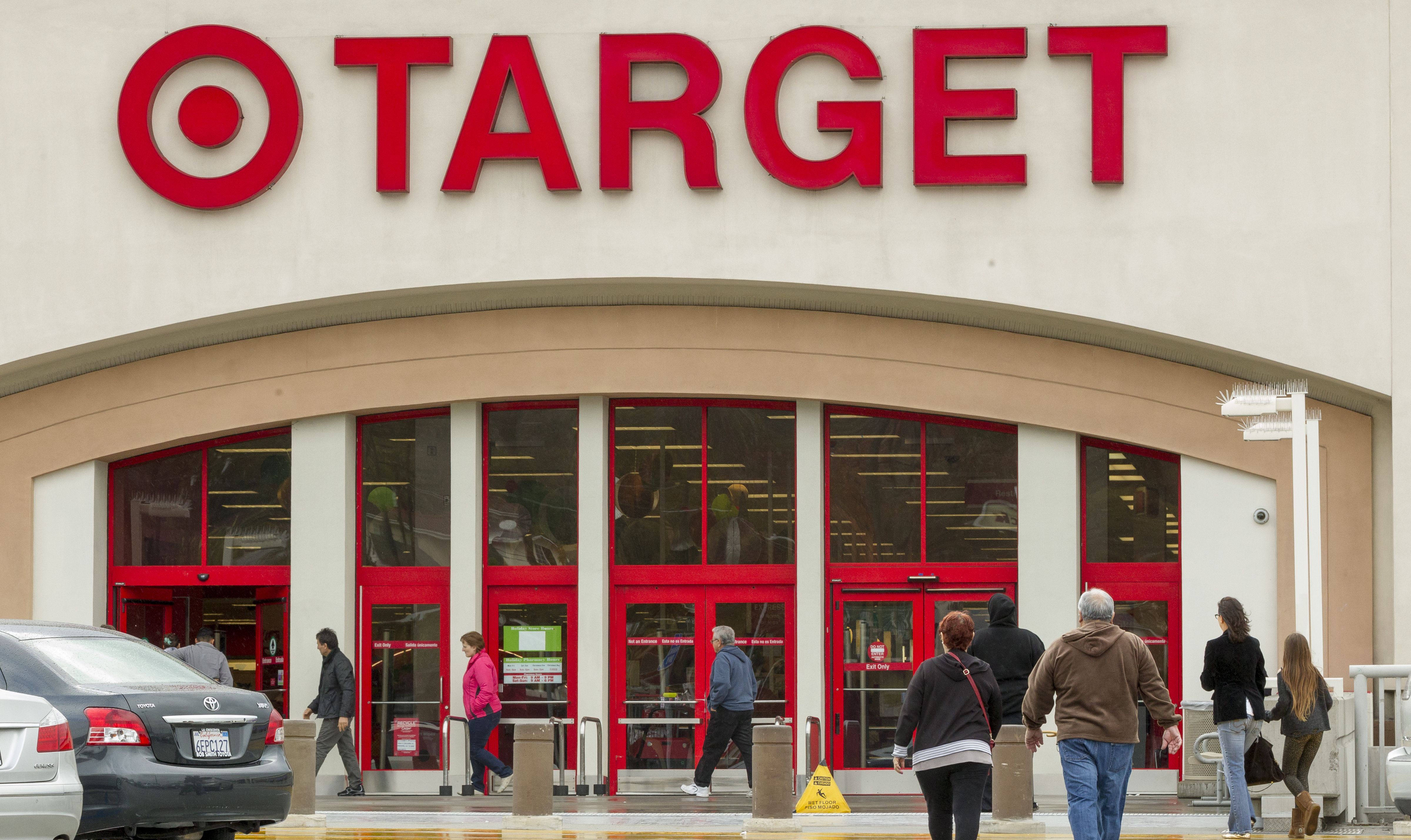 Target settles with banks over 2013 data breach for $39 million